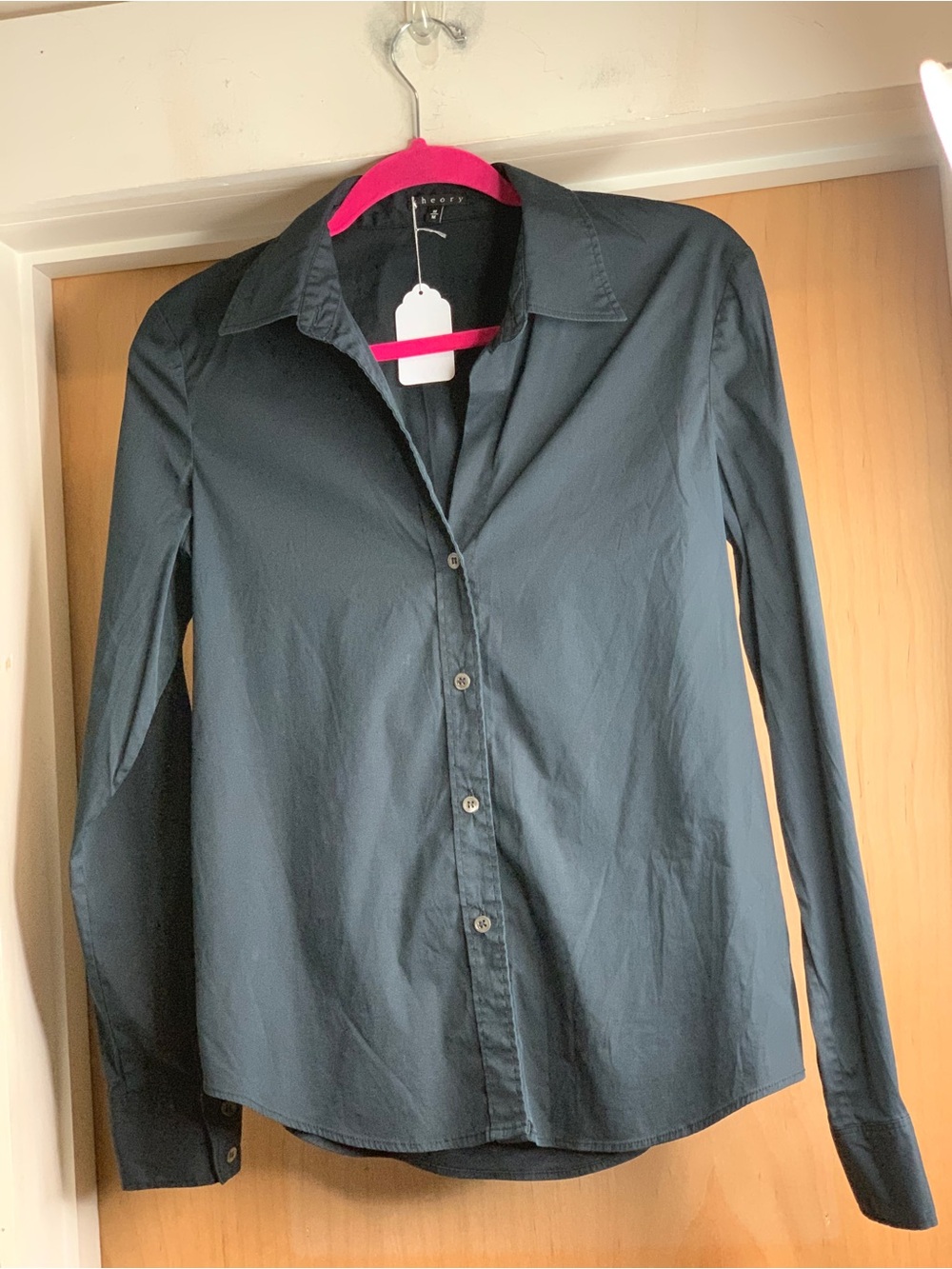 Theory Black Classic Long-Sleeve Button-Down Shirt Size-Medium Minimalism